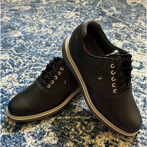 Male Footjoy Golf shoes styles Traditions. Brand new. Never worn.